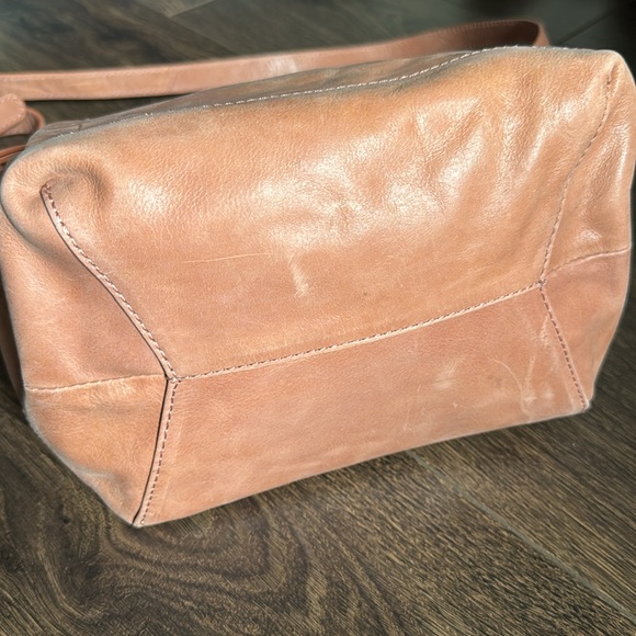 Lucky Brand Nude Blush Leather Crossbody - Picture 13 of 13